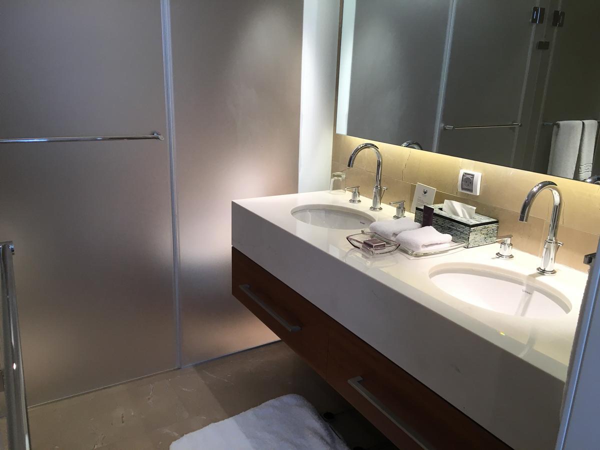 First Class Marina Herzlia Herzliya Ngoại thất bức ảnh